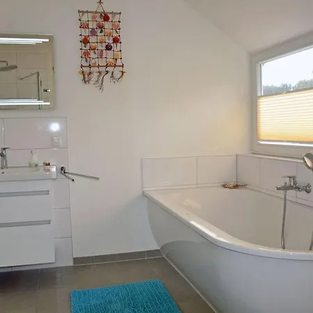 Plover Comfortable 글로페